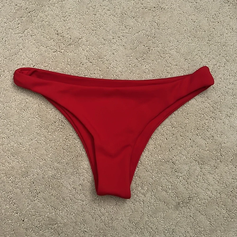 Red Ribbed Bikini - Picture 3 of 5